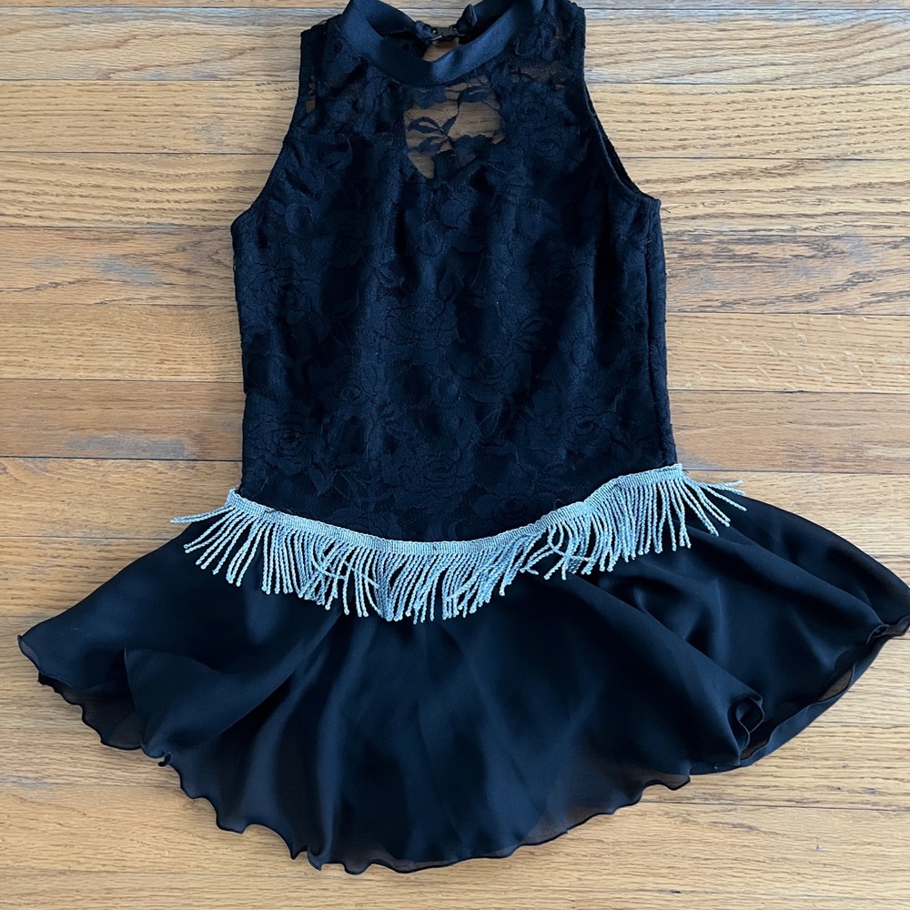 Flapper Dance Costume with Lace and Fringe